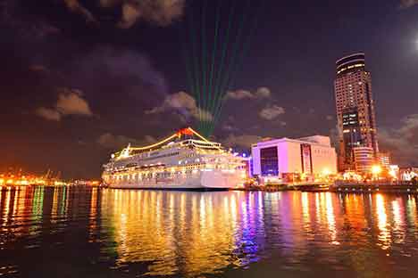 Taiwan-Northern-Dock-Keelung